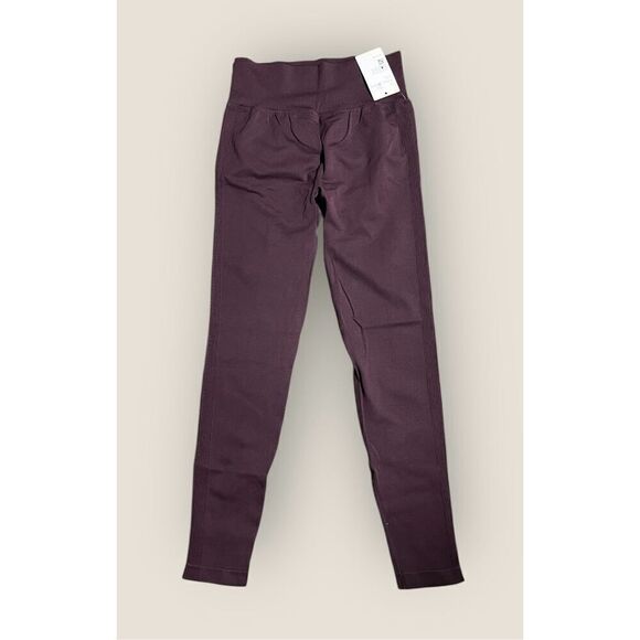 New Halara Women’s L 7/8 Seamless Flow Butt Lifting Leggings Night’s Purple C - Picture 4 of 13